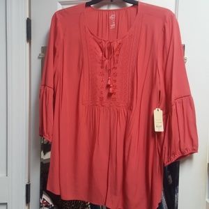 Plus size womens blouse